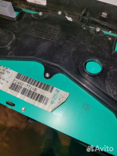 Приборная панель на Рено логан, ларгус