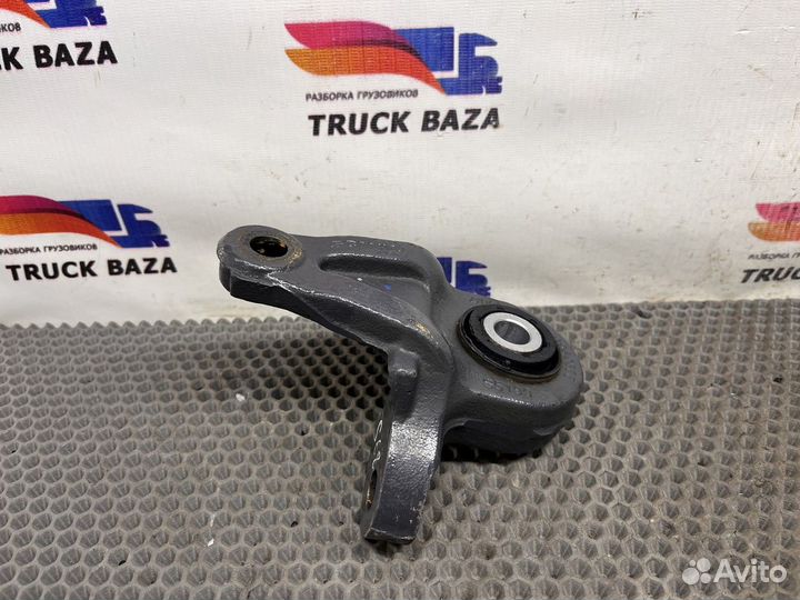 2290960 Кронштейн стабилизатора переднего