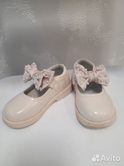 Туфли для девочки 23 размер