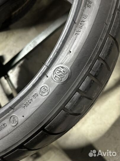 Bridgestone Potenza S001 255/35 R19 96Y