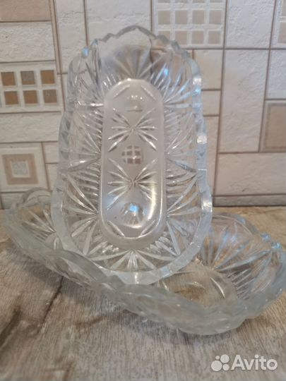 Вазы, пепельницы, креманки