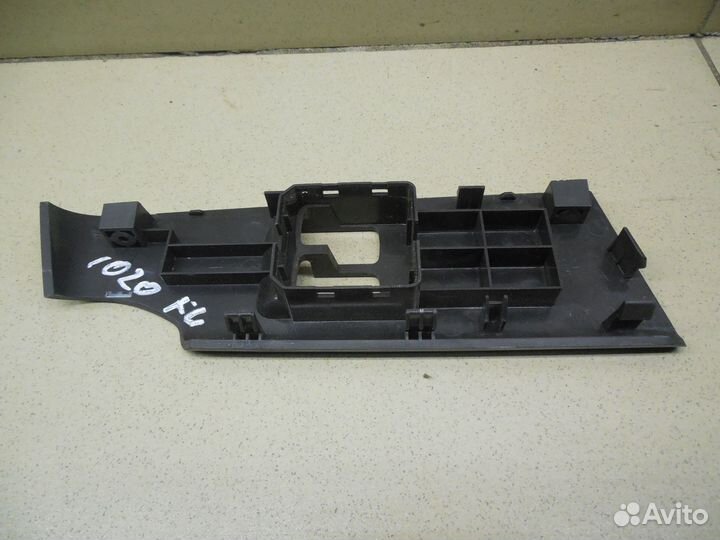 Накладка блока управления стеклоподъемниками Aveo