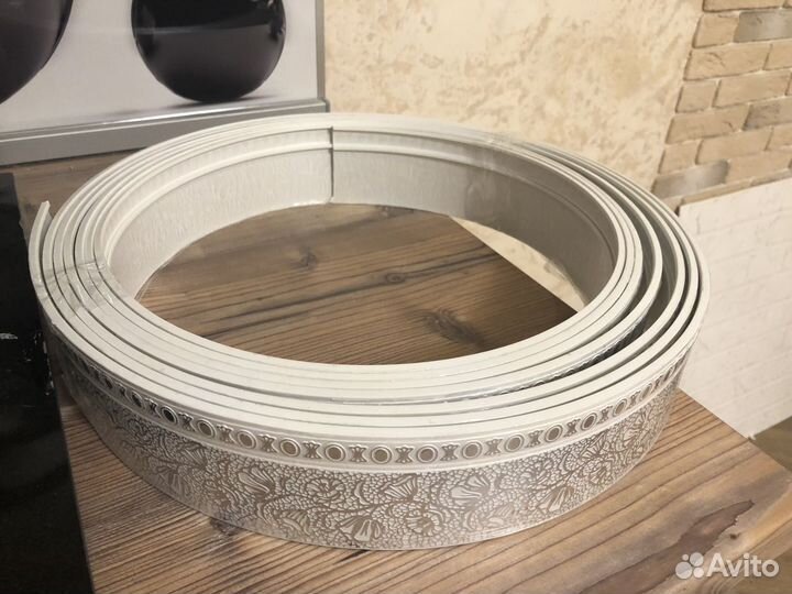 Декоративный карниз