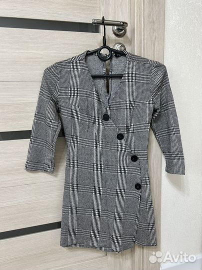 Комбинезон в клетку Bershka