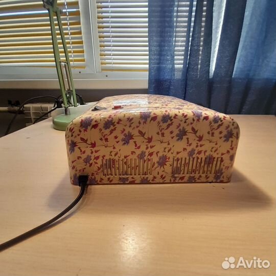 Уф лампа для ногтей