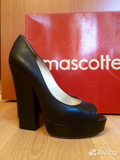 Туфли новые mascotte