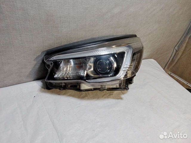 Фара левая Subaru Forester 5 SK 2018-2021 LED