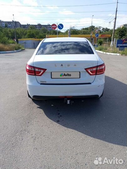 LADA Vesta 1.6 МТ, 2019, 216 000 км
