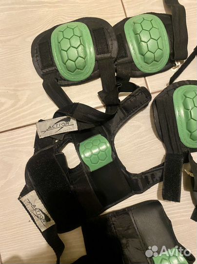 Шлем детский для роликов и защита