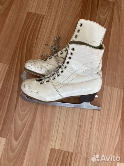 Коньки 38 размер