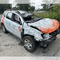 Dacia Duster 1.5 MT, 2018, битый, 93 400 км, с �пробегом, цена 380 000 руб.