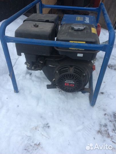 Бензиновый генератор