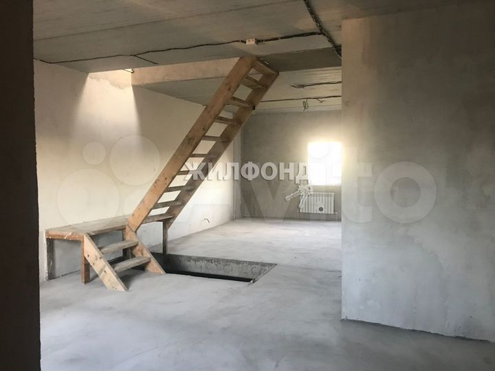 Коттедж 172 м² на участке 3,5 сот.