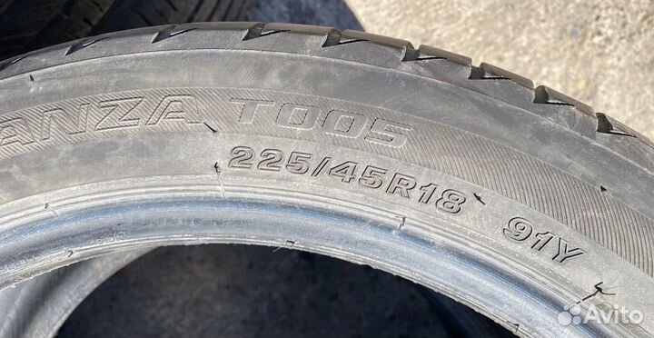 Bridgestone Turanza T005 225/45 R18