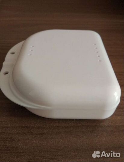 Контейнеры боксы для зубных протезов кап брекетов