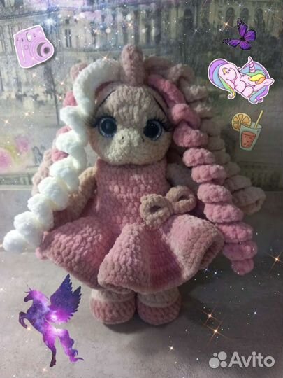 Вязаная игрушка Единорог