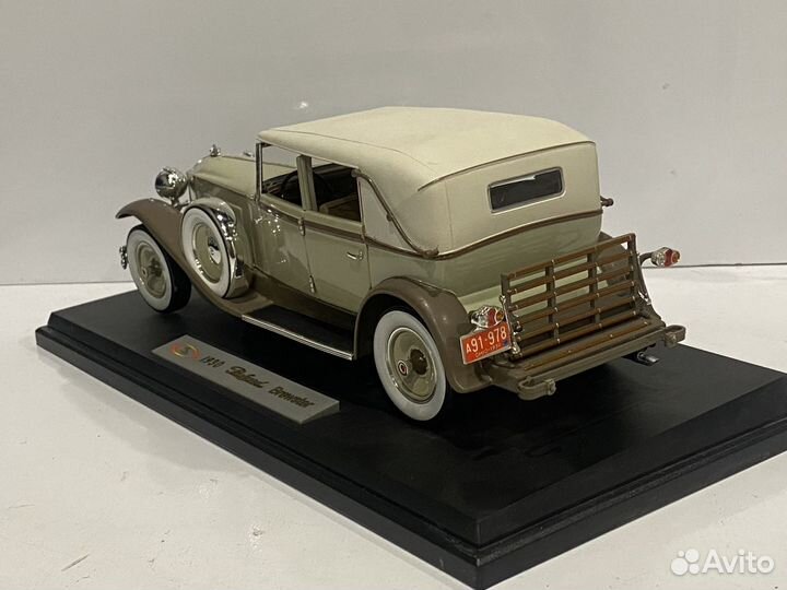 Модель Packard Brewster 1930 Signature models 1:18