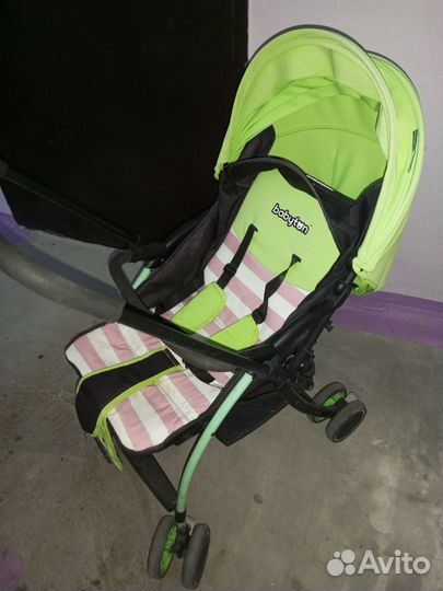 Прогулочная коляска babyton
