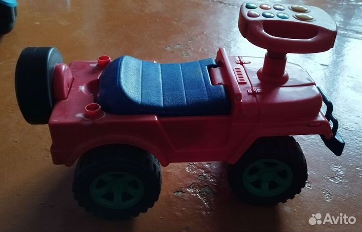 Машинка каталка