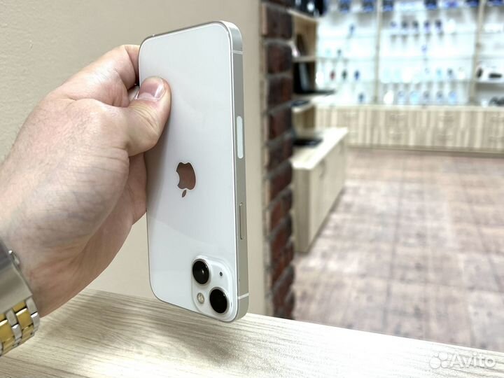 iPhone 13, 256 ГБ