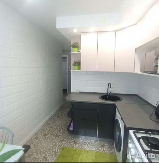 Кухонный гарнитур кухня бу 2 года в эксплуатации