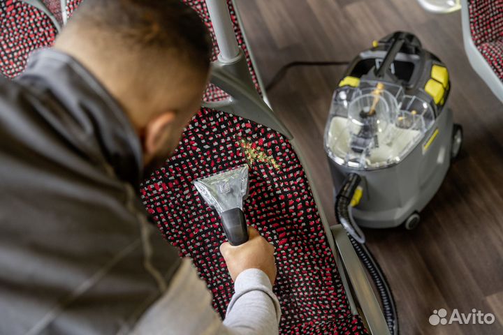 Моющий пылесос Karcher Puzzi 8/1