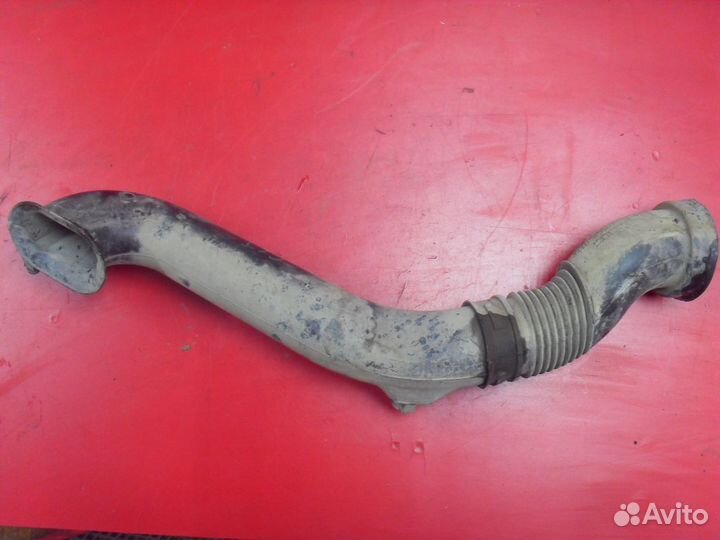 Воздуховод 551020308 Opel Astra H 2004-2015 Астра