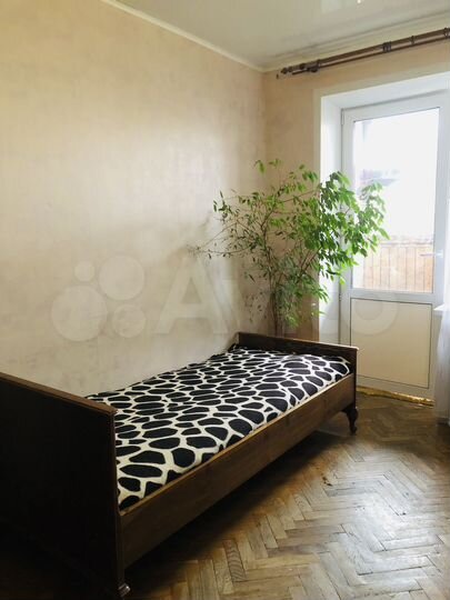 Комната 10 м² в 3-к., 5/12 эт.