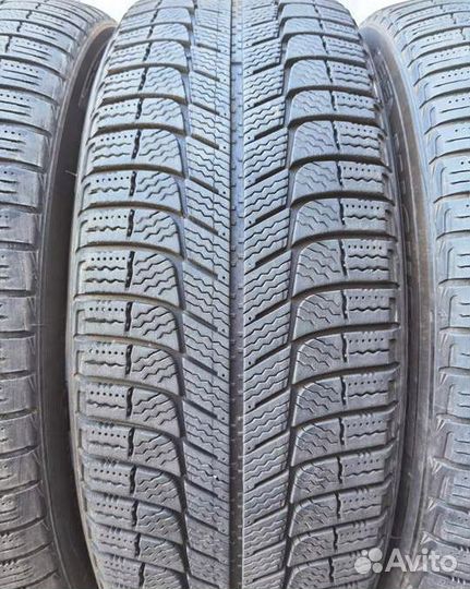 Michelin X-Ice 3 215/60 R17 96T