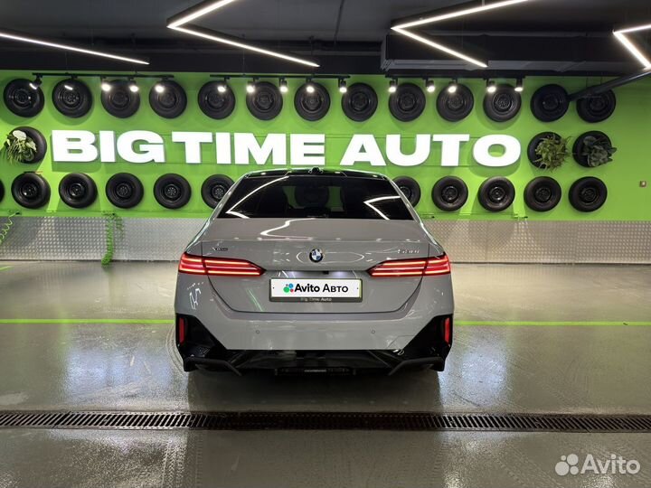 BMW 5 серия 2.0 AT, 2023, 49 км
