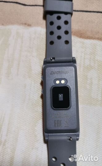 Фитнес-браслет Digma Force A8