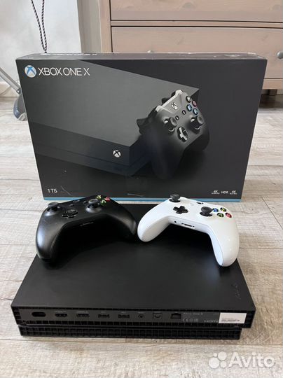 Xbox One X 1 tb