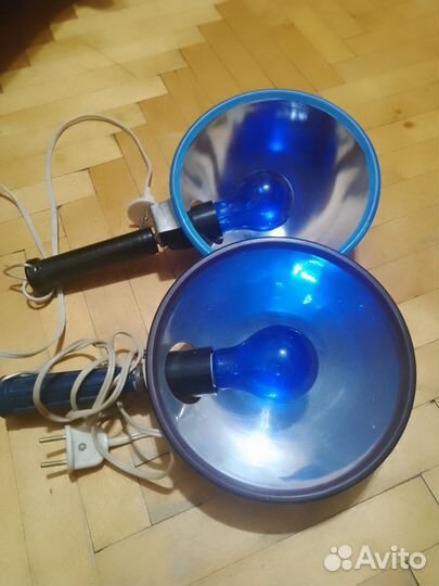 Синяя лампа рефлектор Минина и банки вакуум