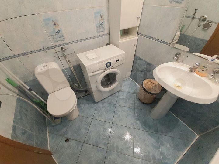 2-к. квартира, 46 м², 2/5 эт.