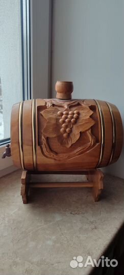 Бочонок для вина резьба, дерево