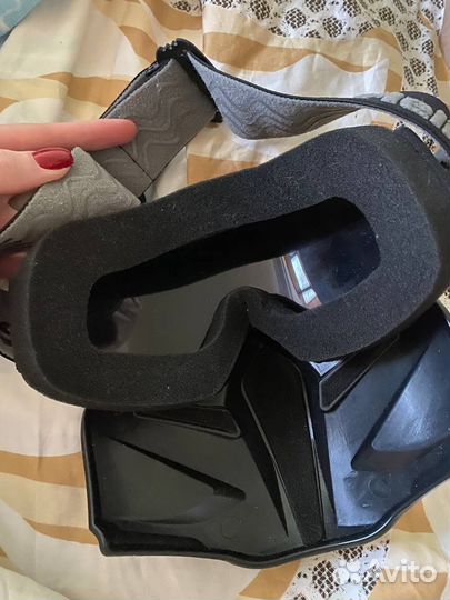 Защитные очки