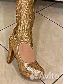 Туфли золотистые