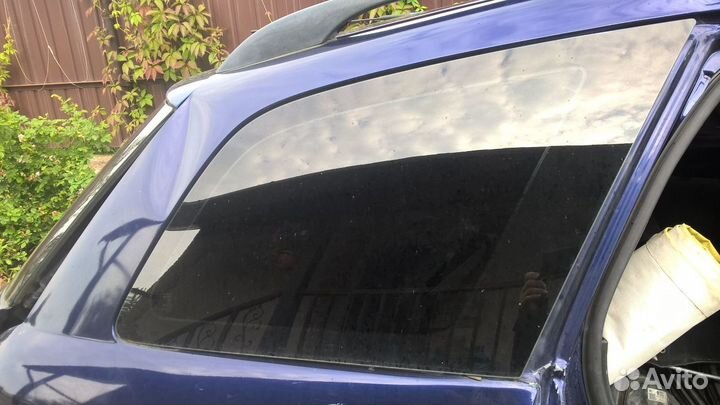 Mazda 6 gg стекло правое универсал
