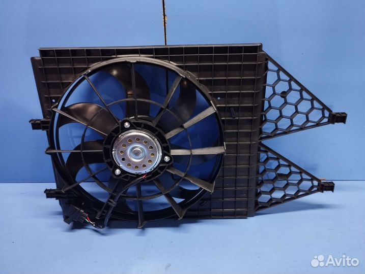 Вентилятор охлаждения Volkswagen Polo