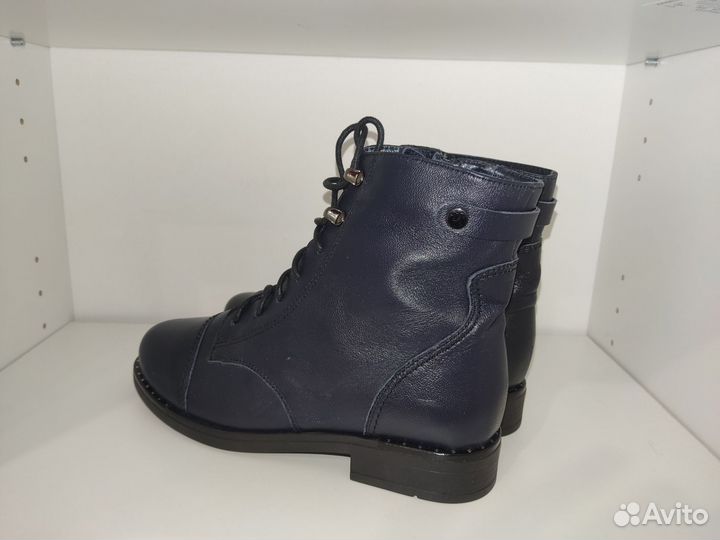 Ботинки женские