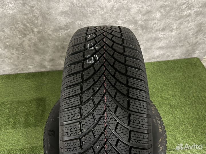 Bridgestone Blizzak LM-005 295/40 R21 111V
