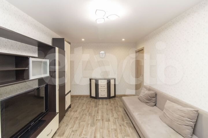 2-к. квартира, 43 м², 4/5 эт.