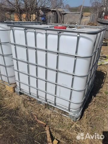 Емкость еврокуб бак из пищевого пластика (1000л)