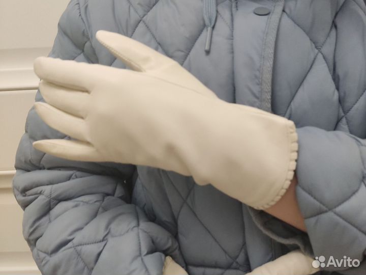 Перчатки женские кожаные новые