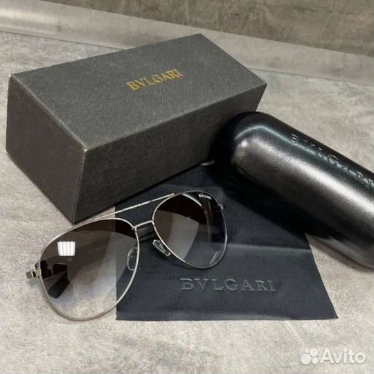 Очки bvlgari. Новые. Комплект