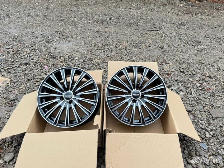 Новые литые диски R15 4x100 Ray one