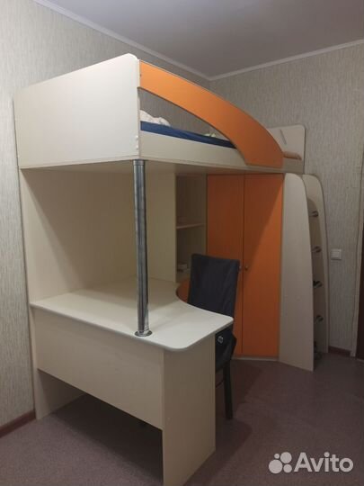 Кровать чердак