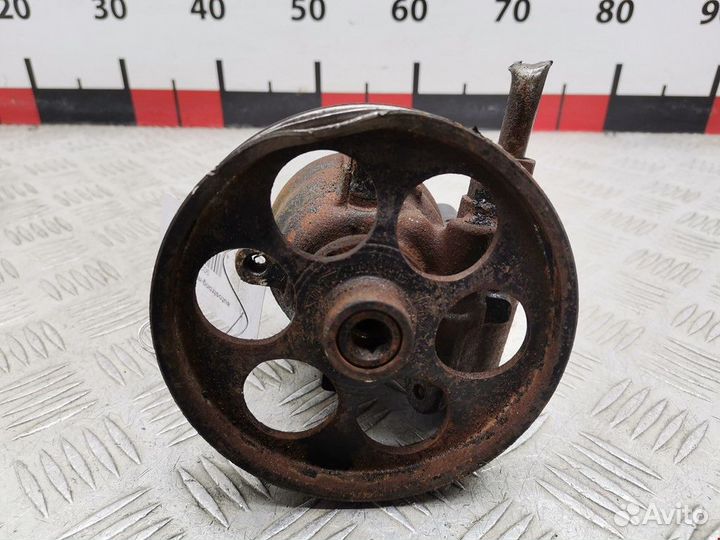 Насос гидроусилителя руля Nissan Primastar 2005