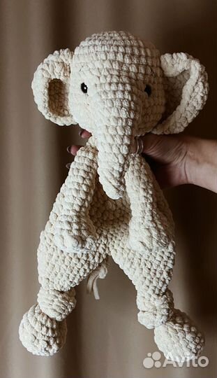 Слон Вязаная игрушка обнимашка