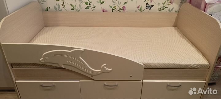 Детская кровать дельфин с матрасом